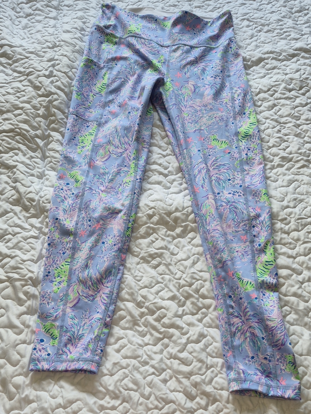 Lilly Pulitzer Luxletic Blue Peri Turtle Package UPF 50+ Tank Legging Set M - Picture 4 of 14